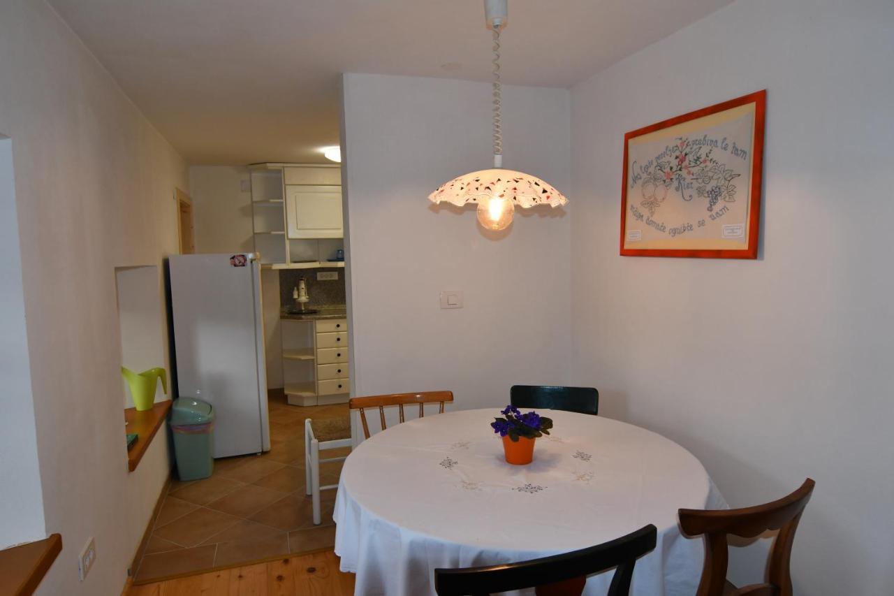 Apartment Perunika Cerkno Exteriör bild