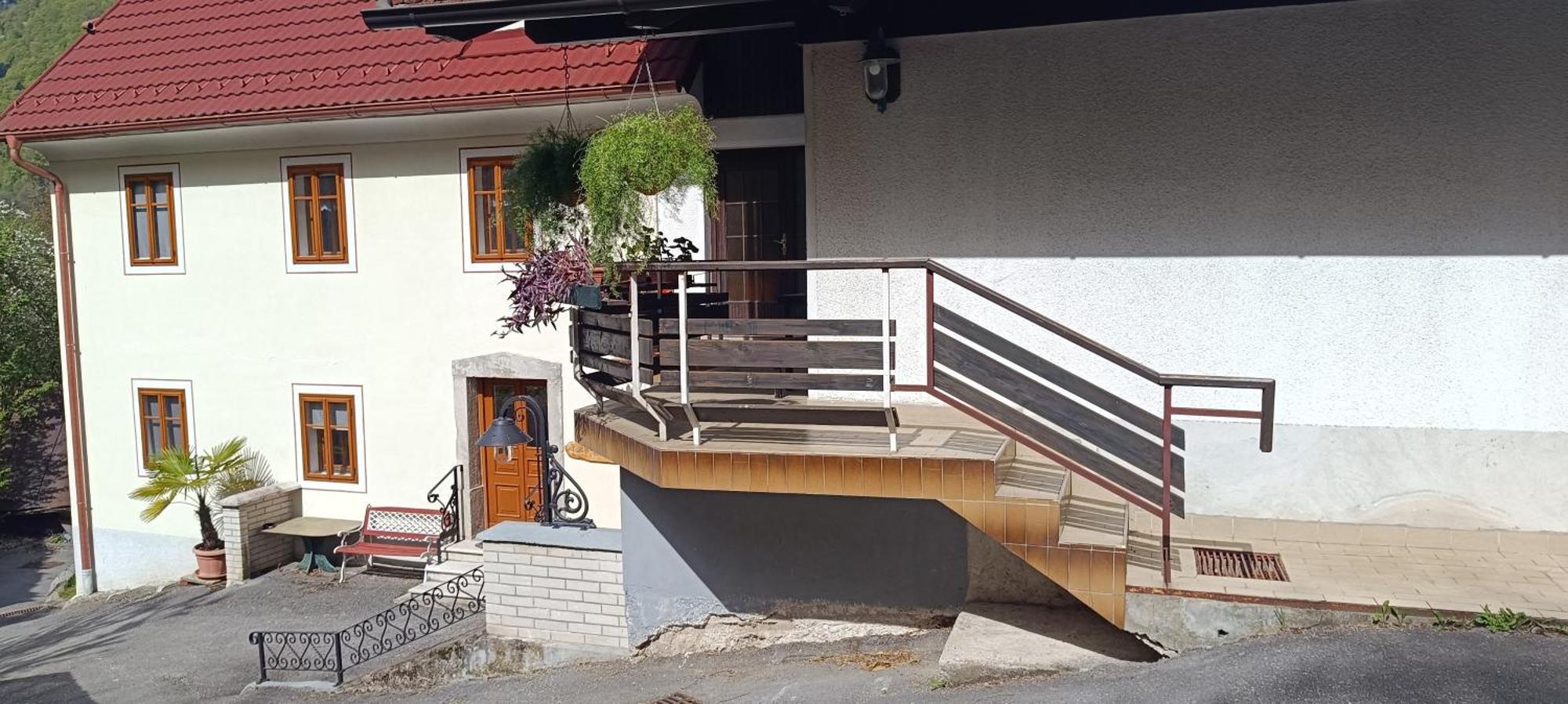 Apartment Perunika Cerkno Exteriör bild